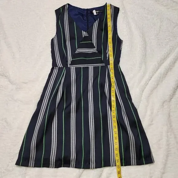 Beautifully Couture Blue Green Striped Sleeveless Lined V-Neck Dress, Small - Picture 8 of 8